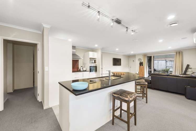 17 Hawkridge Rise Huntington_11