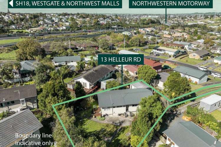 13 Helleur Road Massey_24