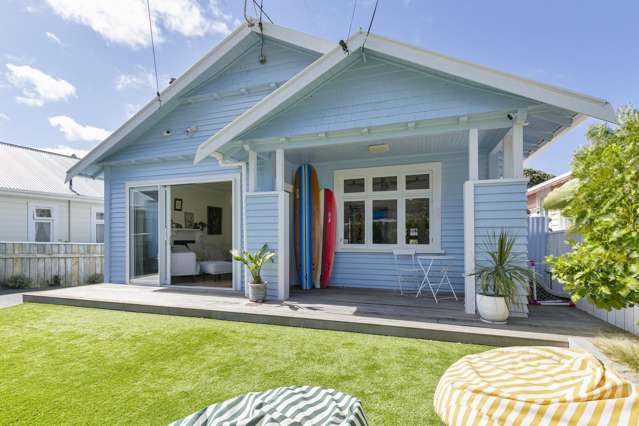17 Freyberg Street Lyall Bay_2