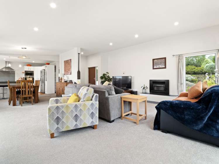 37 Settlement Hill Road Owaka_4