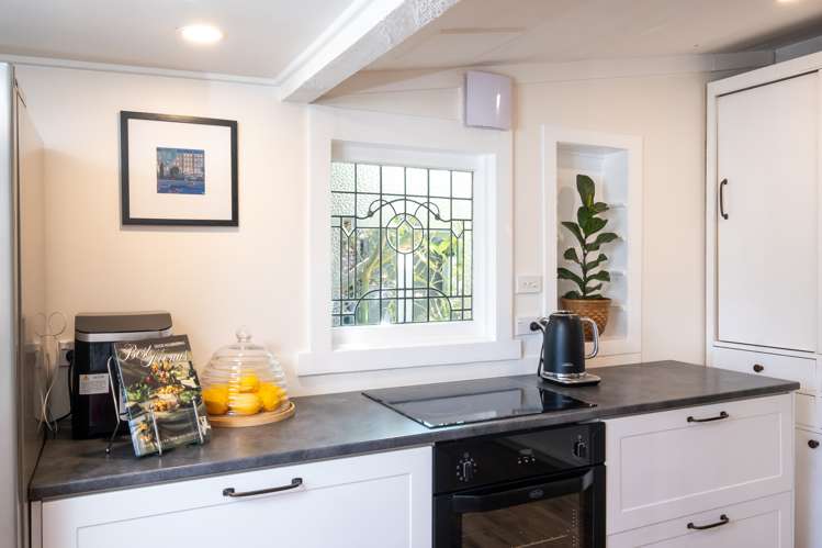 7 Grove Road Haumoana_16