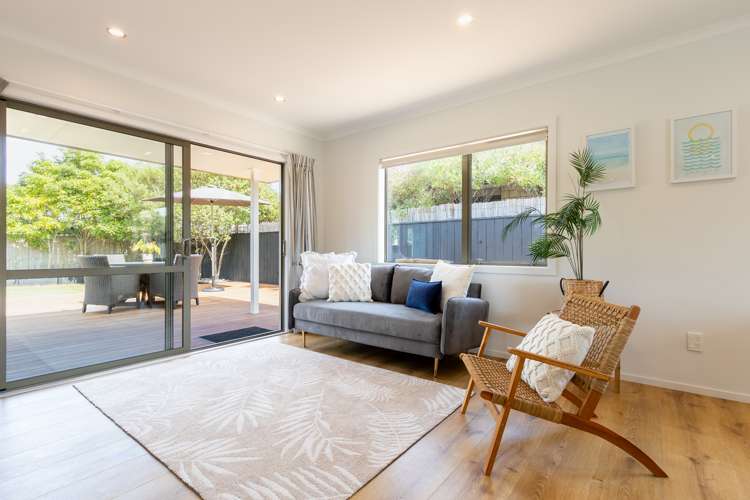 7 Simpson Crescent Raumati Beach_9