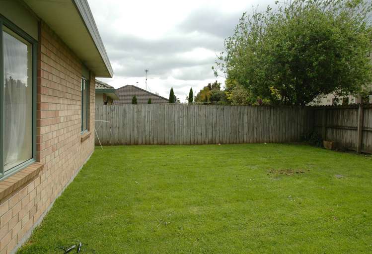 1/3 Saint Leger Close Huntington Park_10