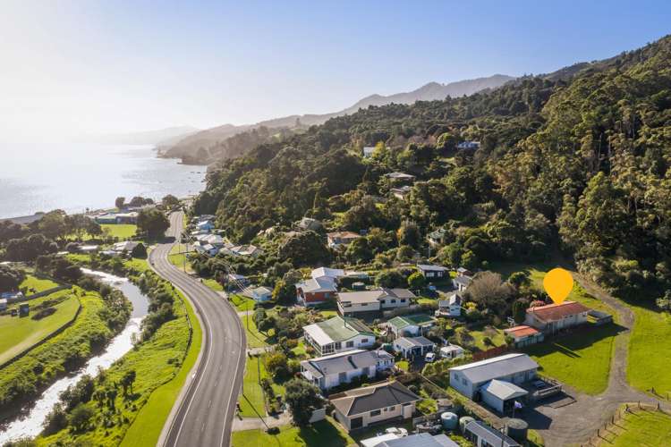 516 Thames Coast Road Te Puru_22