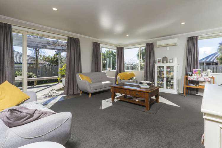 18 Albizia Place Richmond_23