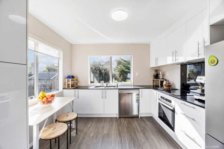 35 Kohekohe Street New Lynn_7