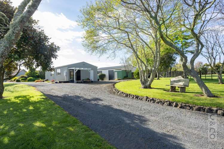 1224 State Highway 16 Waimauku_8