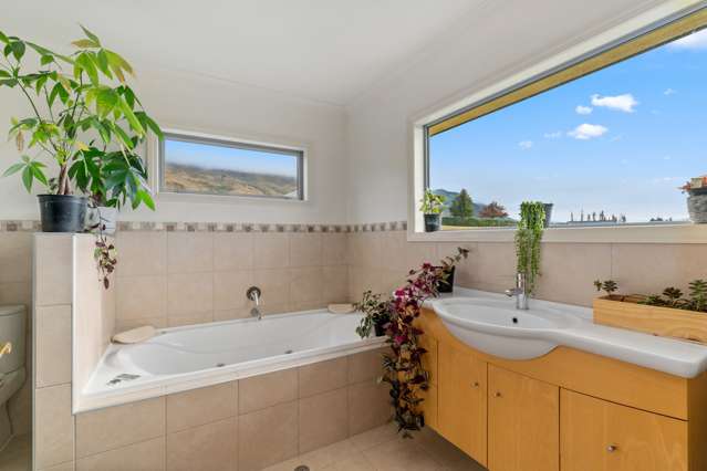 1 Hollyhock Lane Wanaka_3