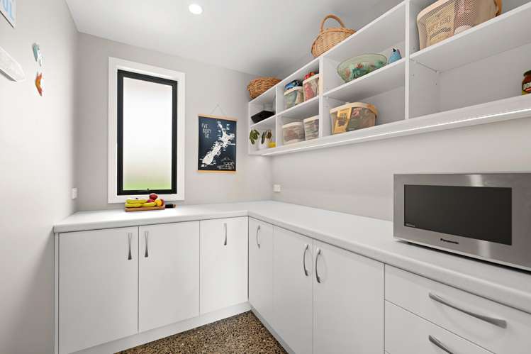 38 Baxter Michael Crescent Cambridge_12