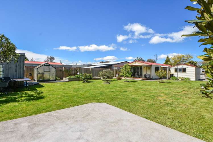 6 Kupe Drive Carterton_21