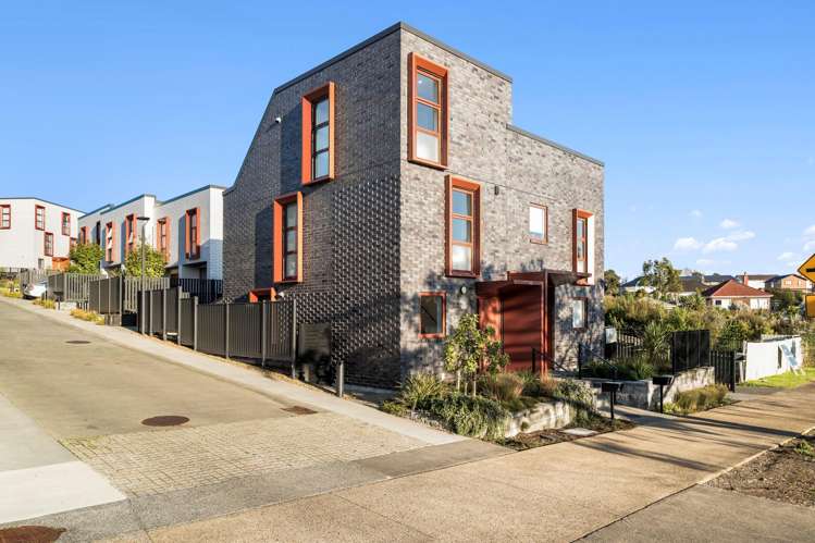 61B Freeland Avenue Mt Roskill_18