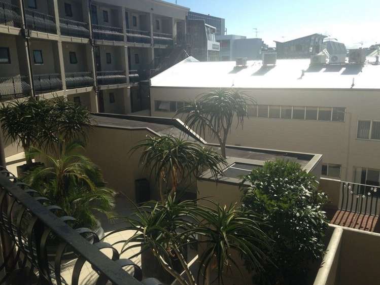 2c/6 Burgoyne Street Grey Lynn_6