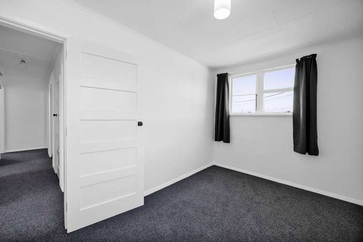 2 Waihi Road Hawera_18