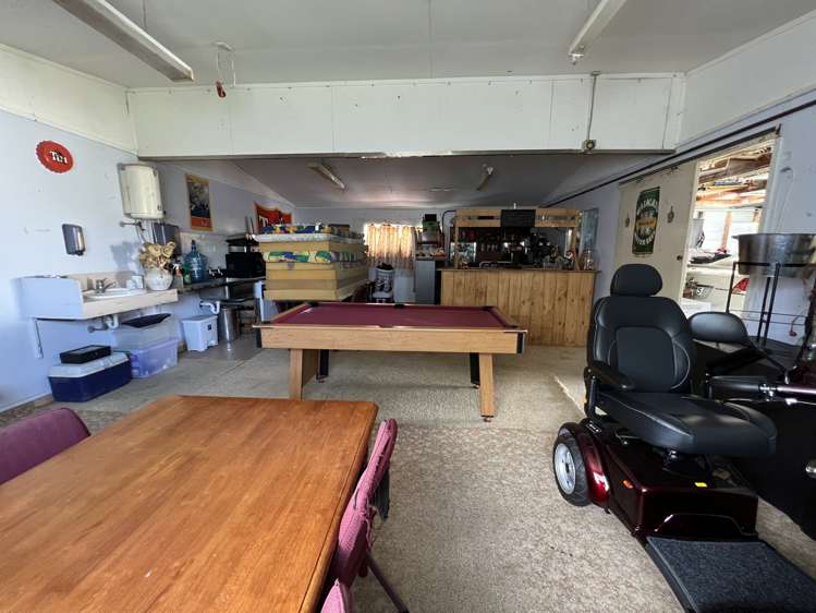 5 Peter Hall Drive Kelvin Grove_12