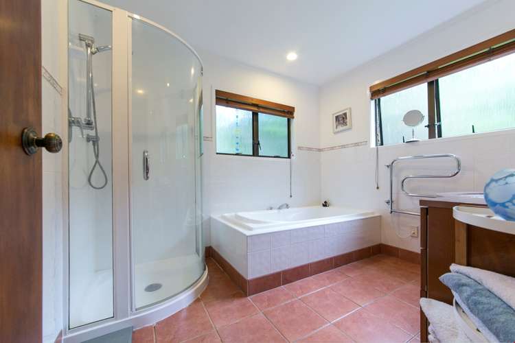 389 Huia Road Titirangi_7