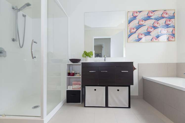 28 Cape Cod Drive Gulf Harbour_17