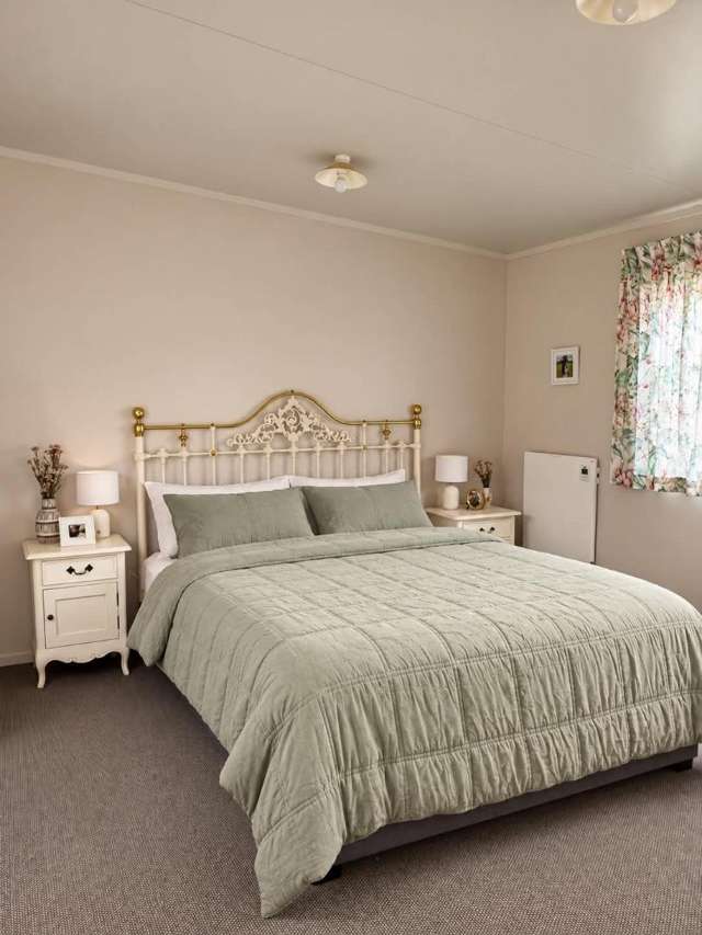 76A Fairfield Road 10458_4