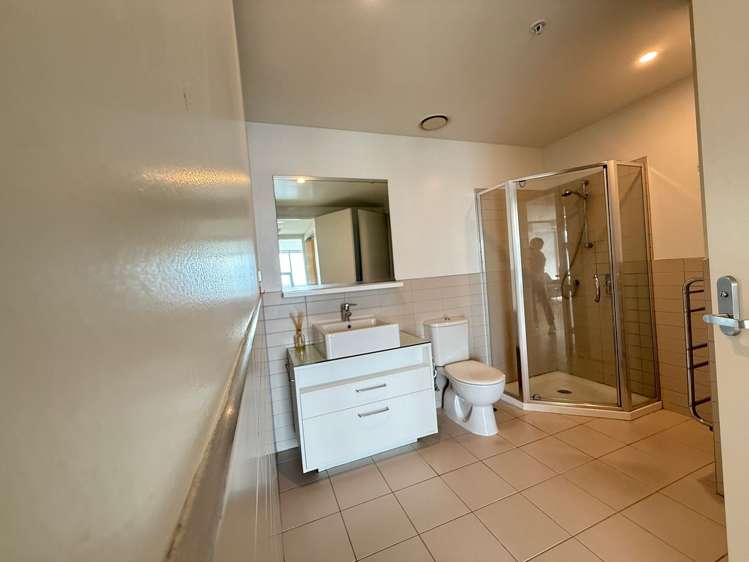 30 Beach Road Auckland Central_8