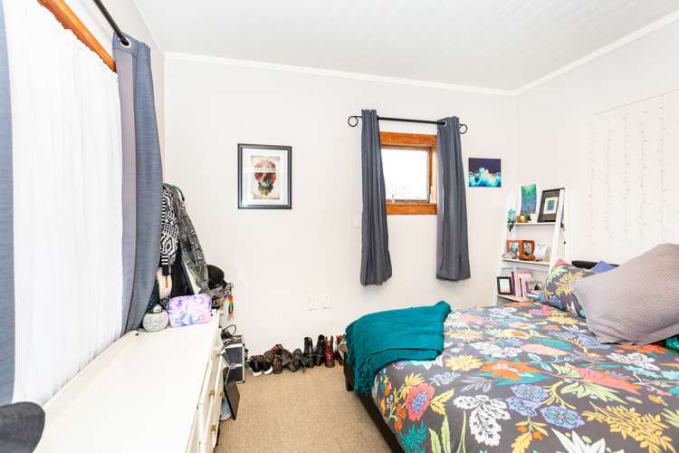 6 Edward Street Lincoln_19