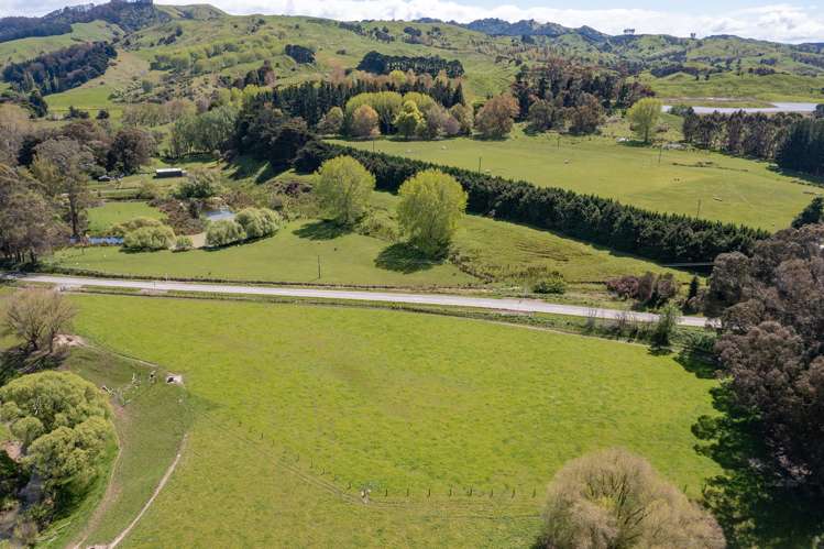 4A Langdale Road Whareama_5