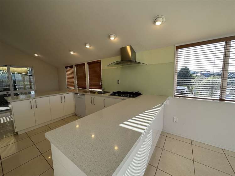 2/23 Bernleigh Terrace West Harbour_5