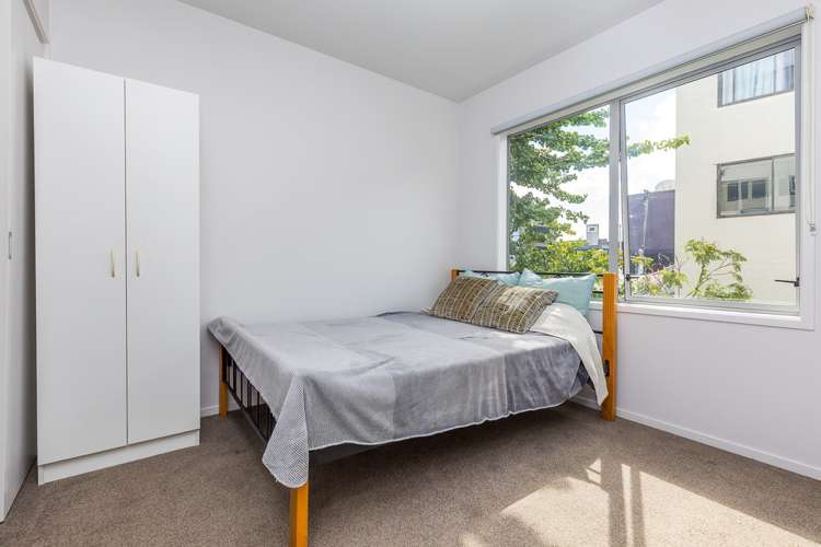 411/10 Flower Street Eden Terrace_8