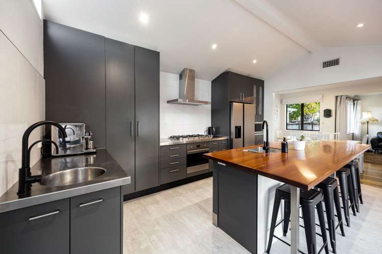 30 Knighton Road Hillcrest_2