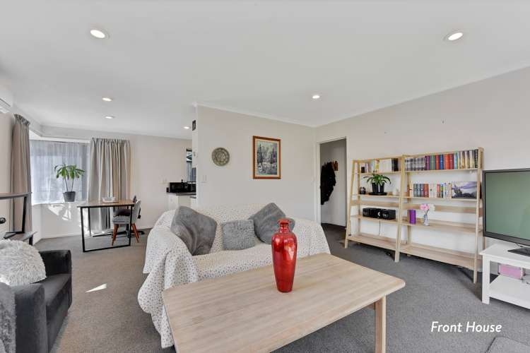85 Templemore Drive Richmond_5