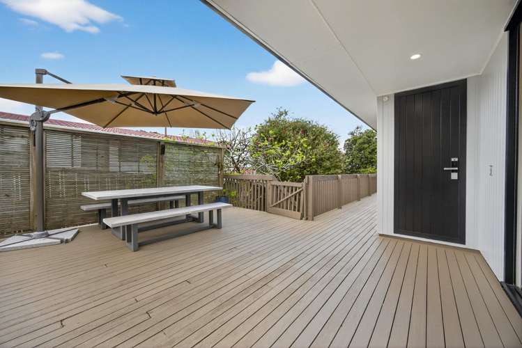 37 Botany Road Botany Downs_16