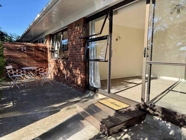 Refurbished 2 Bedroom Unit