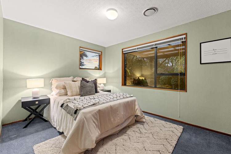 17 Wyatt Place Russley_10