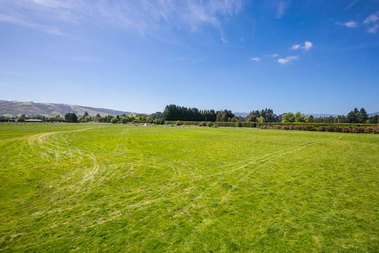 323 Riccarton Road West Mosgiel_5