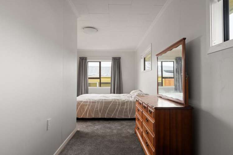 11 Polstead Road Stoke_17