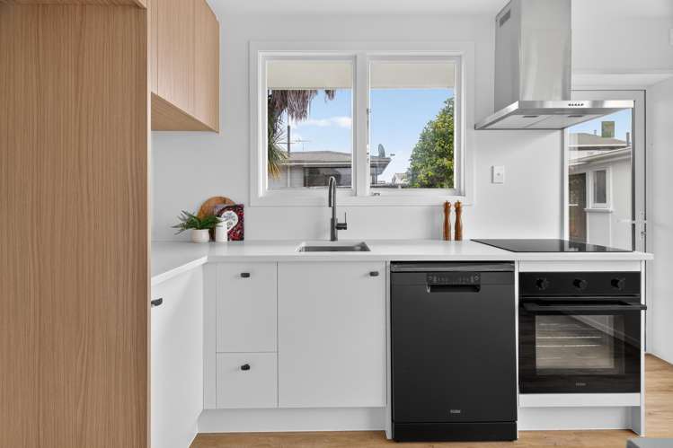 1A Quinns Road Shirley_8