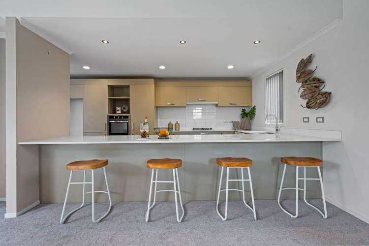 67 Fields Parade Oteha_6