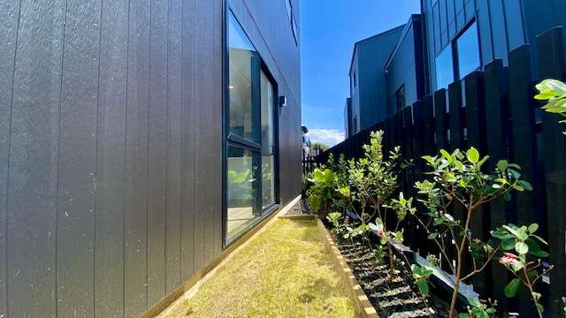 8/8 Chivalry Road Glenfield_1