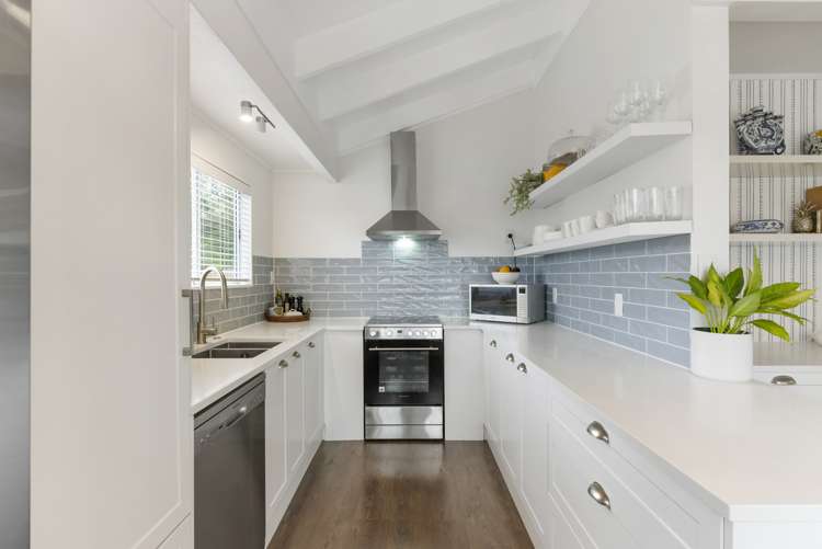 2/23 Aeroview Drive Beach Haven_5