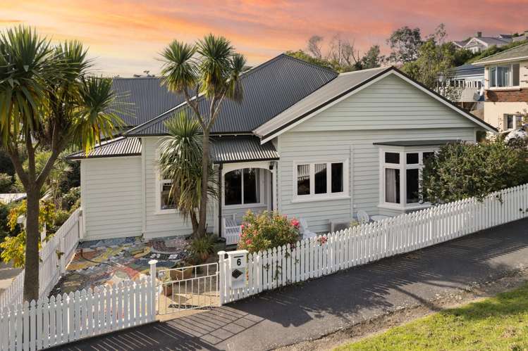 6 Daly Street Port Chalmers_26