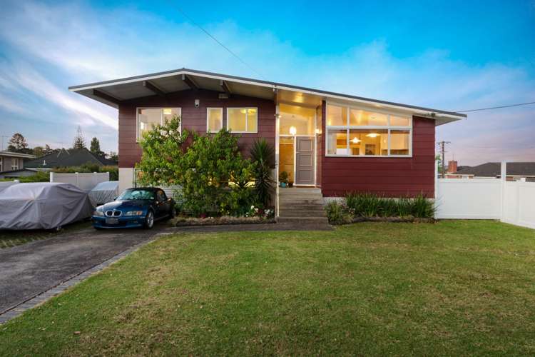 32 Renata Crescent Te Atatu Peninsula_11