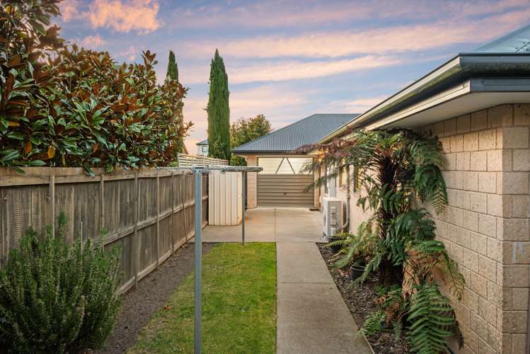 7 Milkers Gate Parklands_20