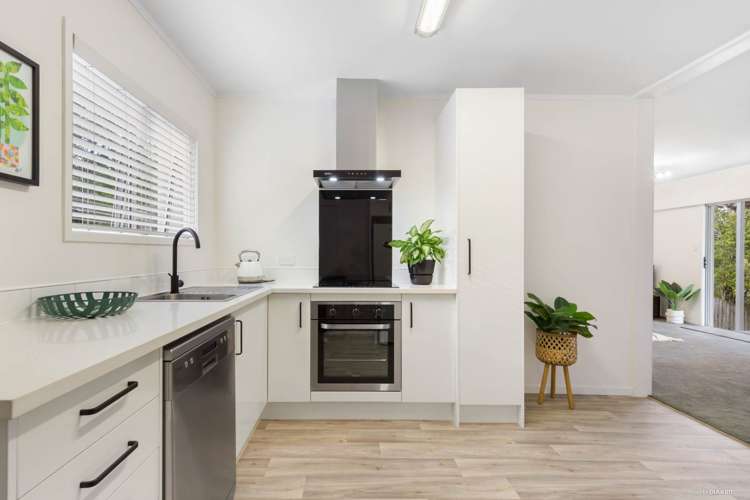 2 Autumn Avenue Glen Eden_19