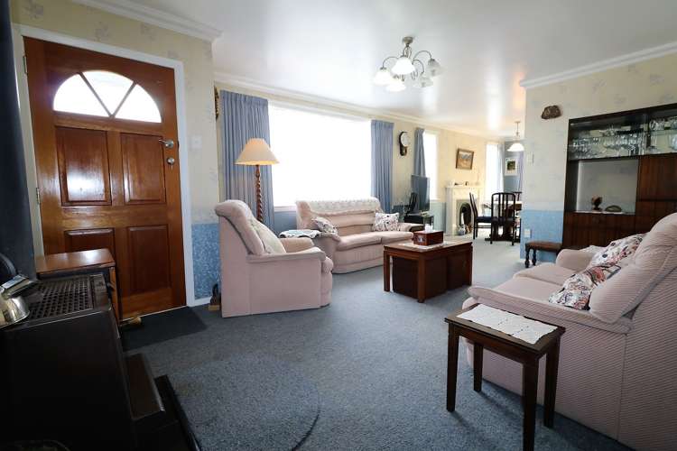 182 Belvedere Road Carterton_8