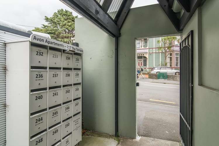 15/217 The Terrace Wellington Central_11