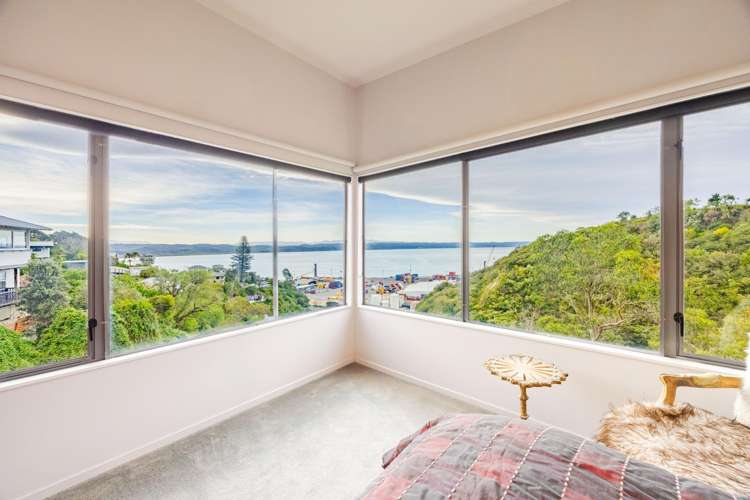 4B Seapoint Road Bluff Hill_14