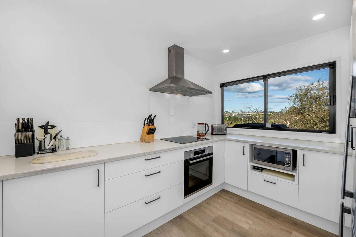 17 Robina Court_5