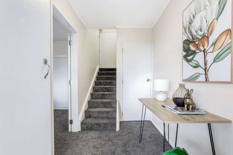 10/124 Redwood Avenue Tawa_12