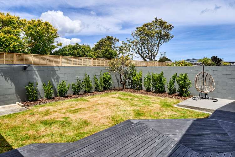 74 Wai-Iti Crescent Woburn_16