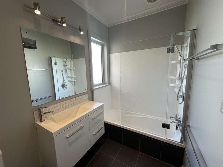 20 Oakland Street Andersons Bay_14