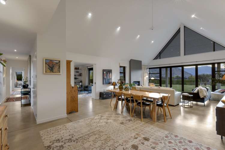 251 Beacon Point Road Wanaka_16