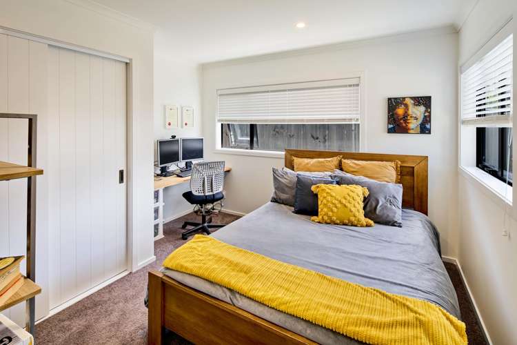 9 Martha Turnell Crescent Manor Park_9